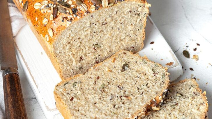 Tam Buğday Unlu Tahıllı Ekmek Tarifi