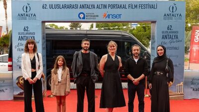 Ulusal Yarışın İki Finalisti; “Tavşan İmparatorluğu” ve “Aldığımız Nefes” Antalya’da Seyirciyle Buluştu