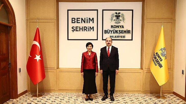 Vietnam’ın Ankara Büyükelçisi Dang Lider Altay’ı Ziyaret Etti