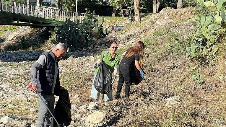 Yabancı asıllı bayanlardan paklık faaliyeti