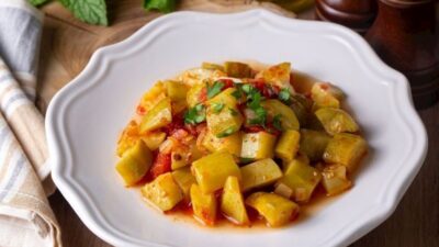 Zeytinyağlı Kabak Yemeği Tarifi