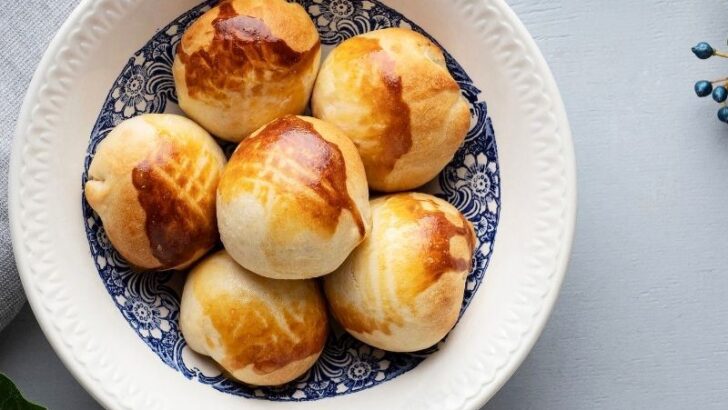 Kuru Mayalı Puf Poğaça Tarifi