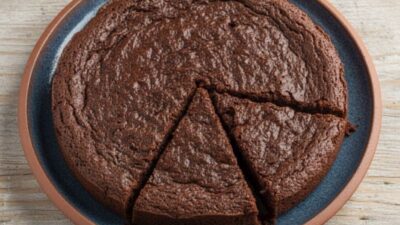 Tahinli Kakaolu Islak Kek Tarifi