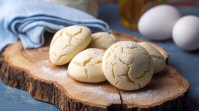 3 Malzemeli Pratik Un Kurabiyesi Tarifi