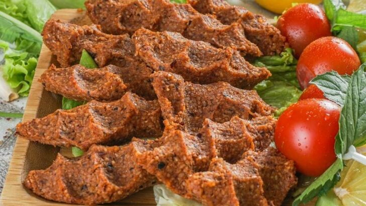 Evde Pratik Çiğ Köfte Tarifi