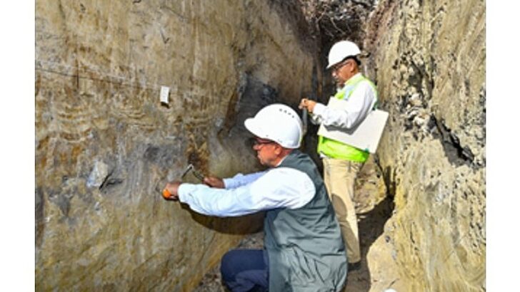 İzmir riskleri öngören, inançlı ve planlı kent modeli ile örnek olacak