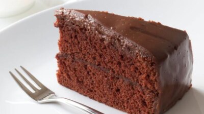 100 Kalorilik Sağlıklı Çikolatalı Pasta Tarifi