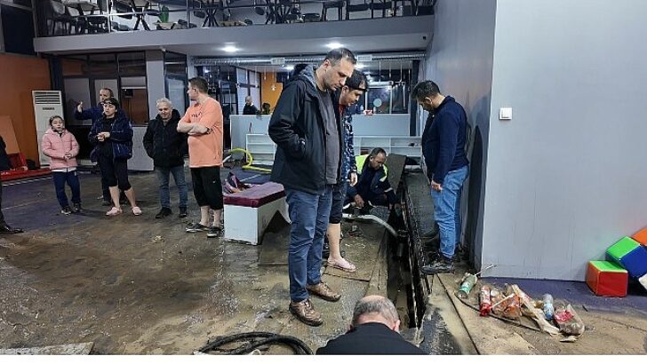 Bornova’da sel alarmı