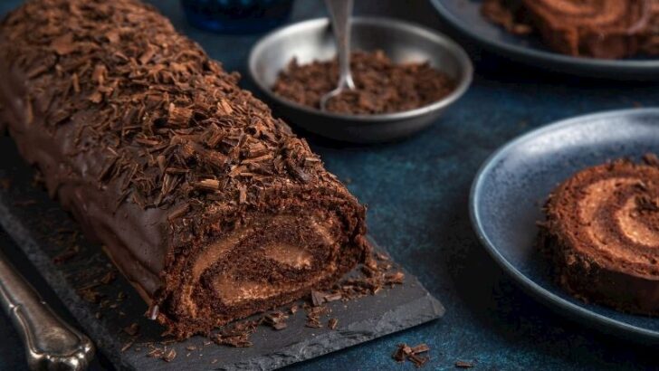 Çikolatalı Rulo Kek Tarifi