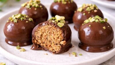 Glutensiz Fıstık Ezmeli Toplar Tarifi