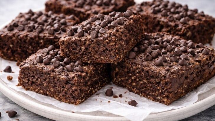 Muzlu Hurmalı Fit Kek Tarifi