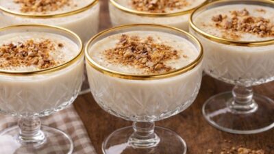 Bademli Sütlaç Tarifi