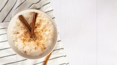 2 Kişilik Tam Kıvamında Sütlaç Tarifi