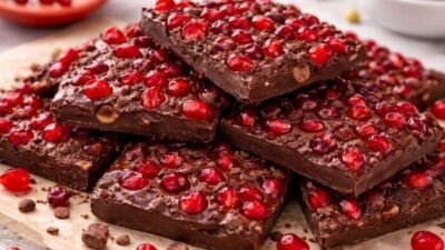 2 Malzemeli Pratik Narlı Çikolata Tarifi