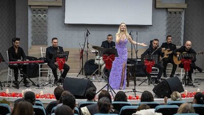 Bornova’da Aşk Müzikleri Gecesi