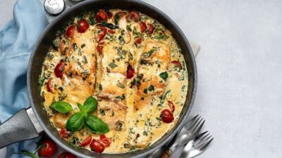 Çeri Domatesli Körili Somon Tarifi