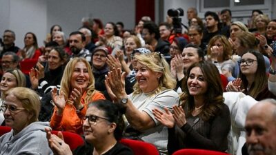 Dayanışmanın Türküsü Bornova’da Yükseldi