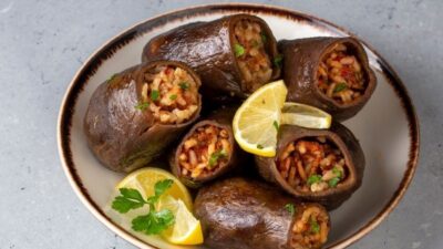 Kuru Patlıcan Dolması Tarifi