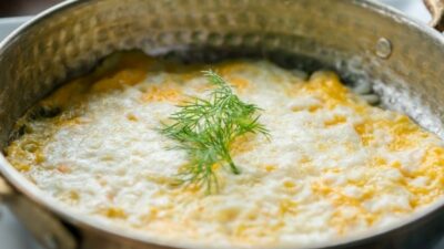 Peynirli Yumurta Tarifi