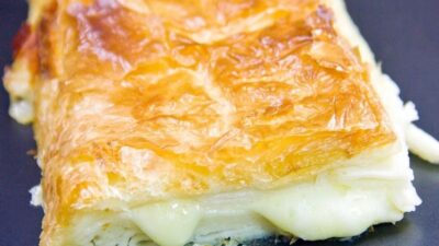 Tavada Çıtır Kat Kat Börek Tarifi