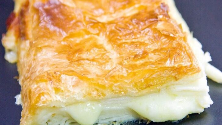 Tavada Çıtır Kat Kat Börek Tarifi