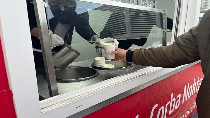 Çorba ikramı Manisa yoluna ulaştı