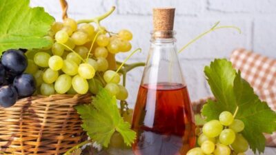Ev Yapımı Doğal Üzüm Sirkesi Tarifi