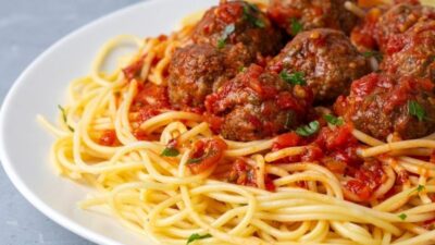 Köfteli Spagetti Tarifi