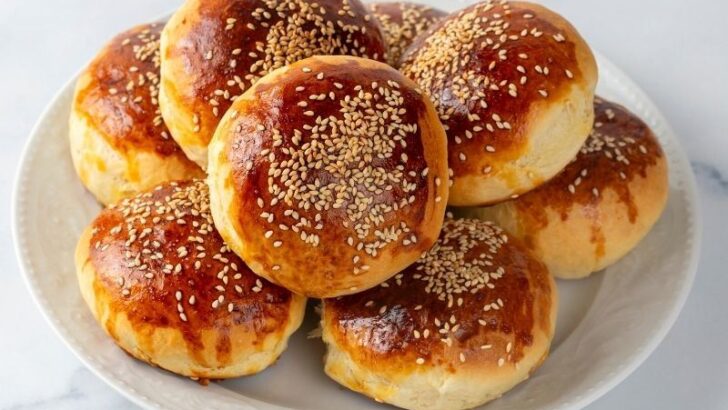 Tam Ölçülü Patatesli Kıymalı Poğaça Tarifi