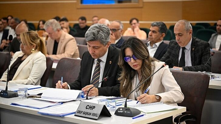 Bornova Belediyesi’nde 2025 kesin hesabına meclis onayı