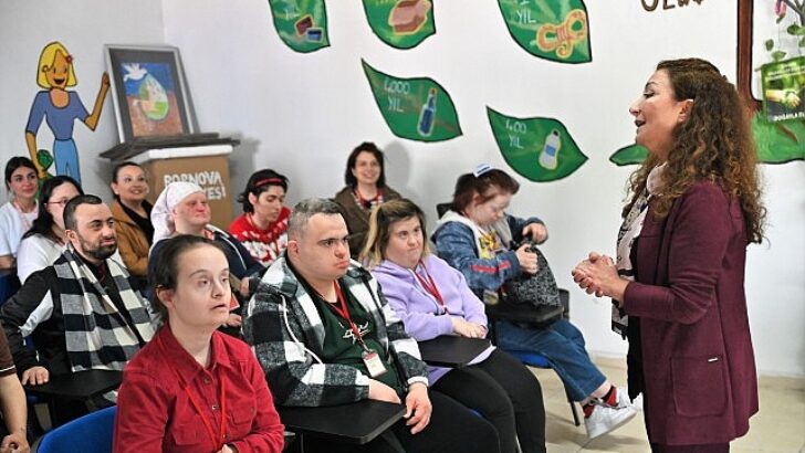 Bornova’da özel bireylerden tabiata manalı dokunuş
