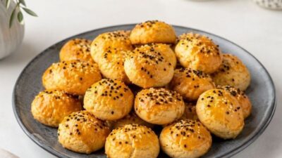 Sıvı Yağlı Tuzlu Kurabiye Tarifi