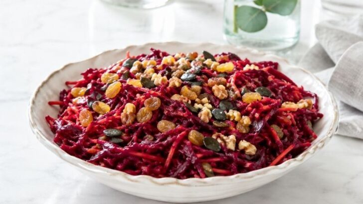 Atom Salata Tarifi