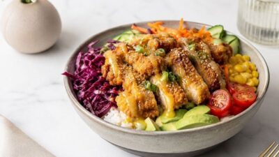 Ballı Hardal Sosuyla Lezzetlenen Çıtır Tavuk Bowl Tarifi