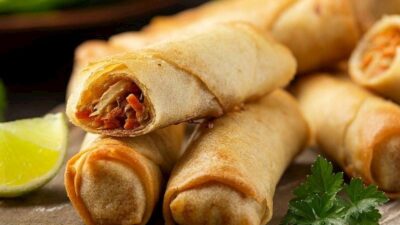 Köz Sebzeli Çıtır Börek Tarifi