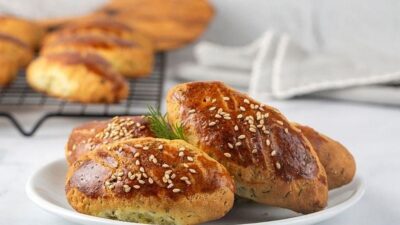 Uzun Süre Bayatlamayan Dereotlu Poğaça