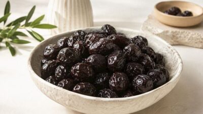 3 Haftada Yapılan Siyah Zeytin Tarifi