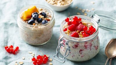 Güne Enerjik Başlatan Overnight Oats Tarifi
