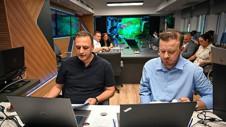 Lider Eşki Avrupa kentlerine Bornova vizyonu anlattı