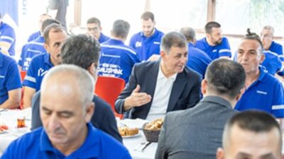 Lider Tugay güne İZBETON işçileriyle başladı