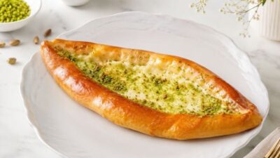 Tatlı Ve Tuzlunun Buluştuğu Şekerli Pide Tarifi