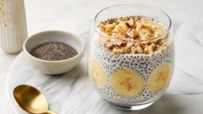 Tok Tutan Muzlu Chia Puding Tarifi
