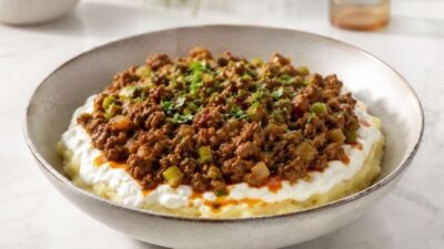 Yoğurt Ve Kıymanın Buluştuğu Patates Borani Tarifi
