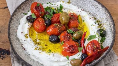 Labneli Ve Çeri Domatesli Konfit Tarifi